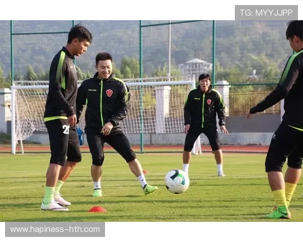 朴茨茅斯俱乐部最新赛季备战进展及球员转会动态解读